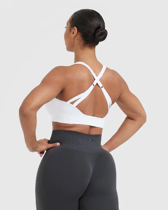 Classic Seamless 2.0 Bralette | White