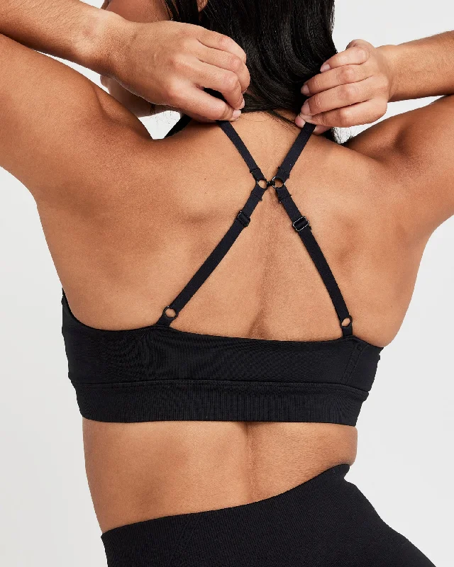 Effortless Micro Bralette | Black