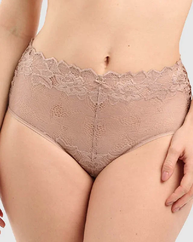 Arum Prima Mid Rise Sheer Stretch Lace Brief Sans Complexe