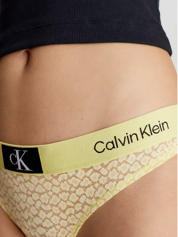 calvin-klein-ck96-lace-thong-celery-green