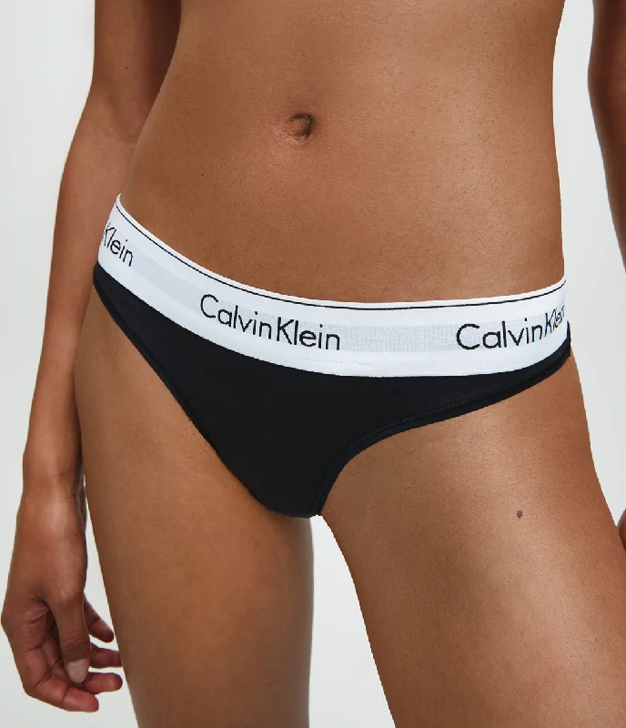 Calvin Klein | Modern Cotton Thong | Black