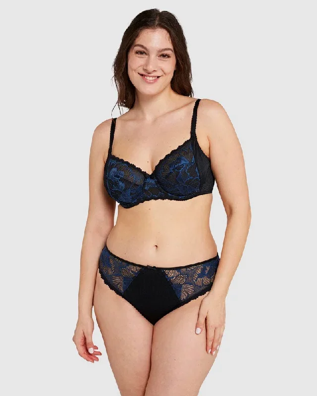 capucine-low-rise-two-tone-lace-brief-sans-complexe-1