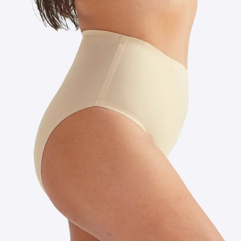 drytech-midi-brief-light-leaks-light-nude