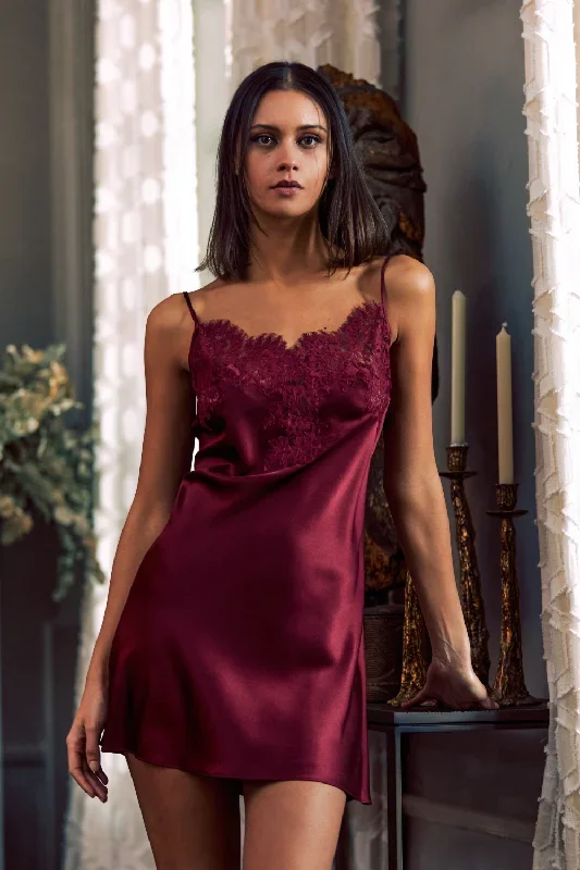 marjolaine-ruby-nightie-burgundy