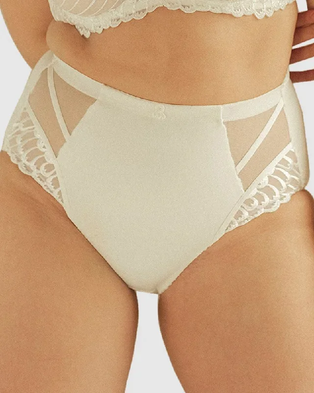 Narcisse Plus Size High Waist Shaping Brief Ivory Sans Complexe