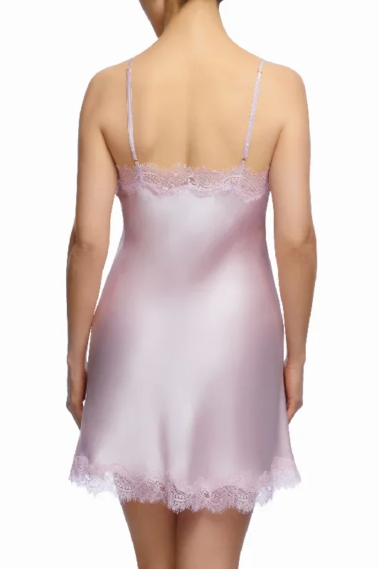 sainted-sisters-scarlett-chemise-pur409v2