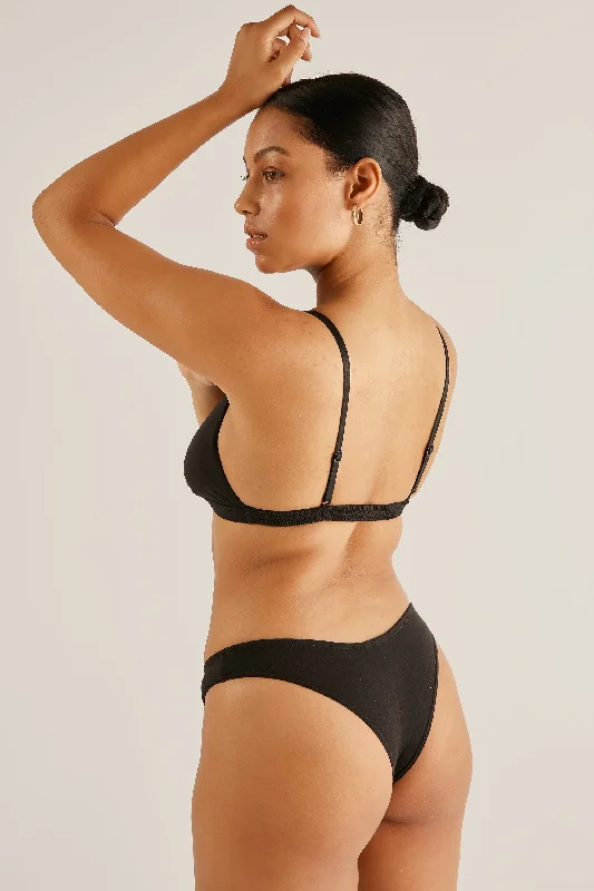 The Form Brief - Black