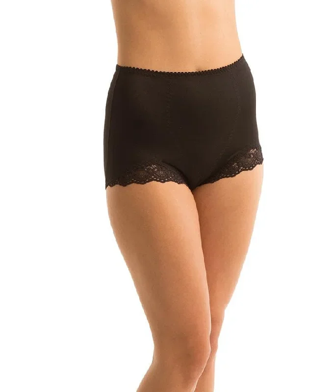 triumph-something-else-lace-panty-black